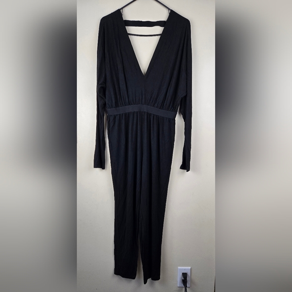 silence + noise Pants - Silence + Noise Elegant Black V-Neck Long Sleeve Jumpsuit Size L